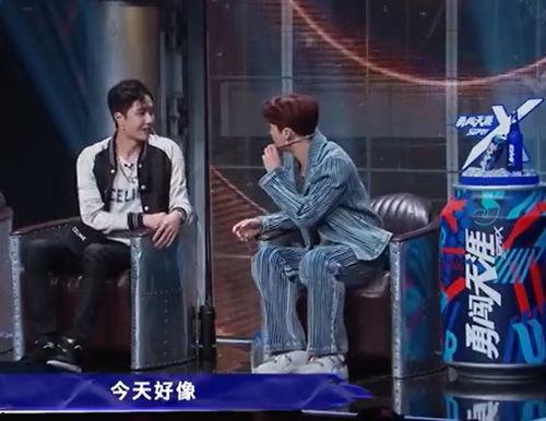 吃瓜钟汉良果郡王