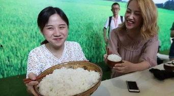 藏族主播吃瓜,揭秘藏地网红的日常生活